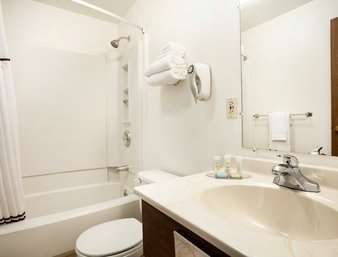 Hotel Super 8 By Wyndham 3*