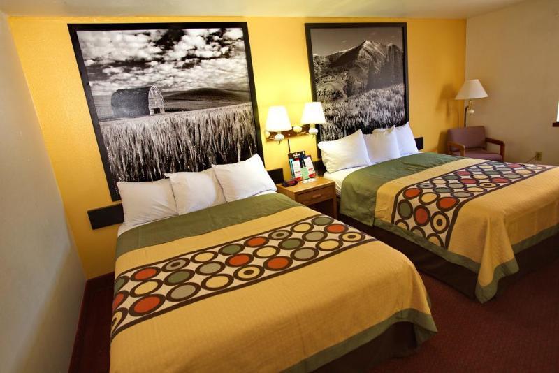 Super 8 By Wyndham Hotel Elko